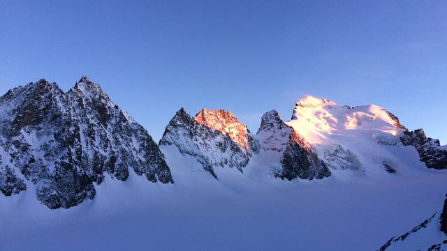 La Barre des Écrins sous la toise ! - English