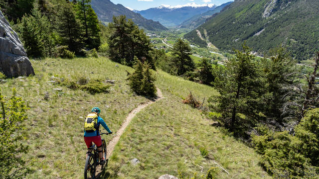 Sentier de VTT au pays des écrins