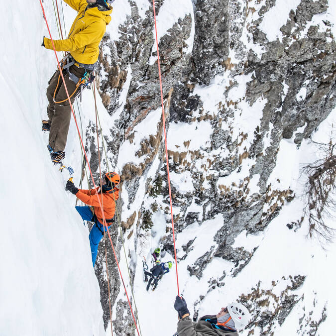 Ice climbing écrins